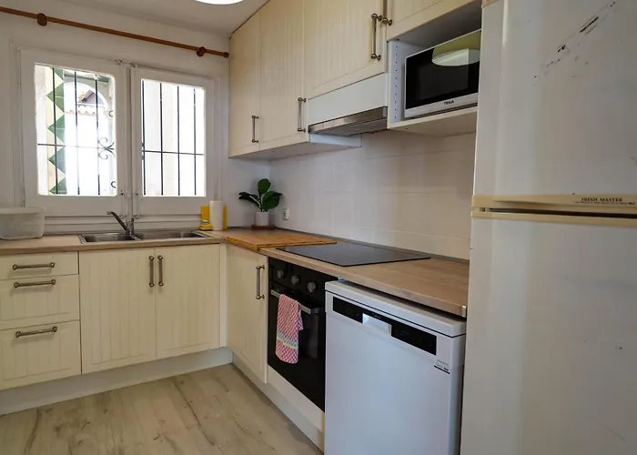 Daire Sea Balcony By Hello Homes *