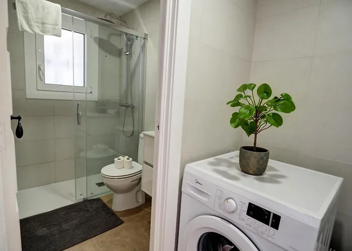 Sea Balcony By Hello Homes Apartament